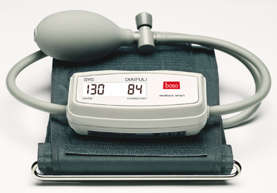 boso medicus smart Blutdruckmessgerät mit Standardmanschette 22-32 cm