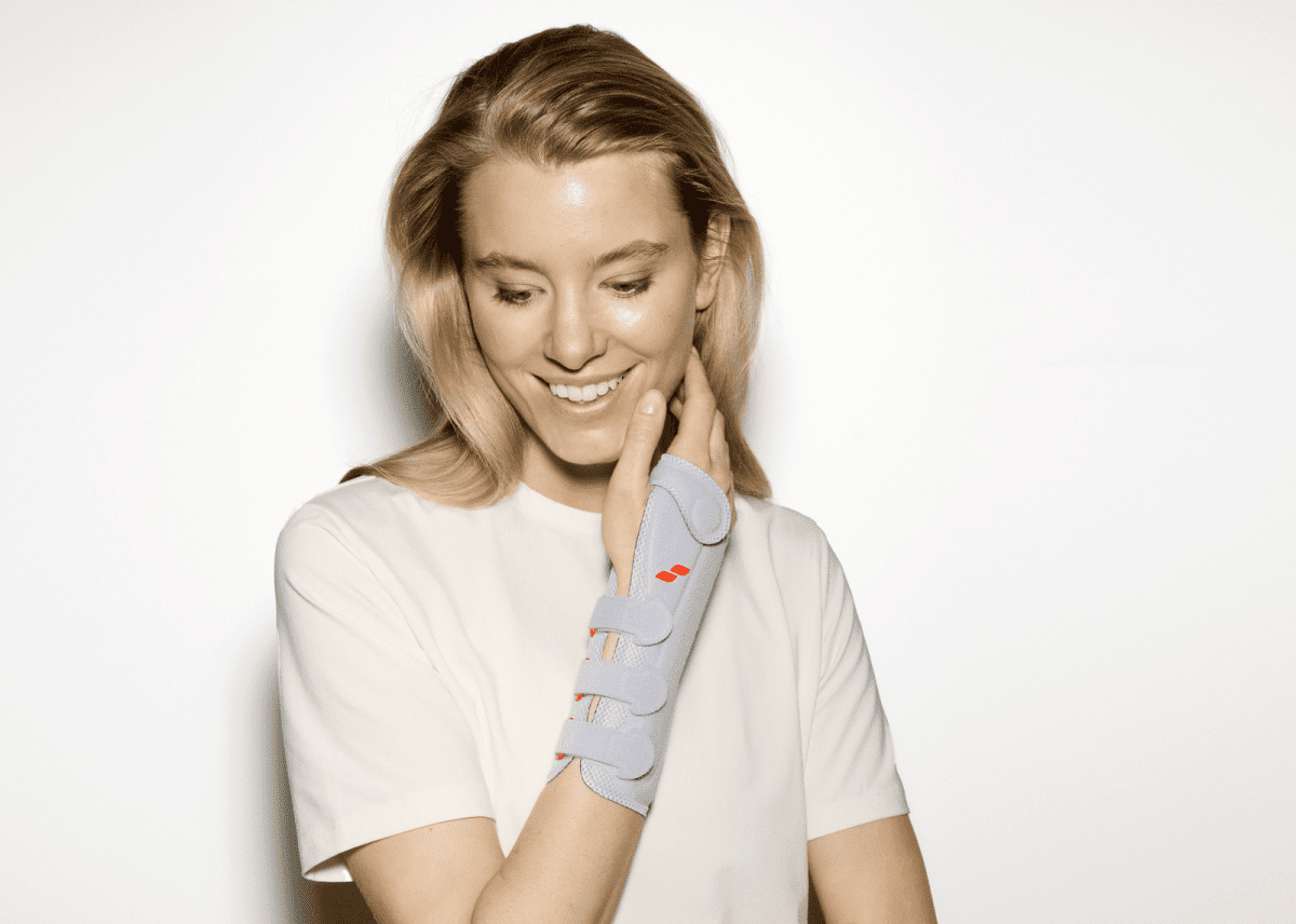 Karpaltunnelsyndrom-Orthese MANU-HIT CARPAL platinum