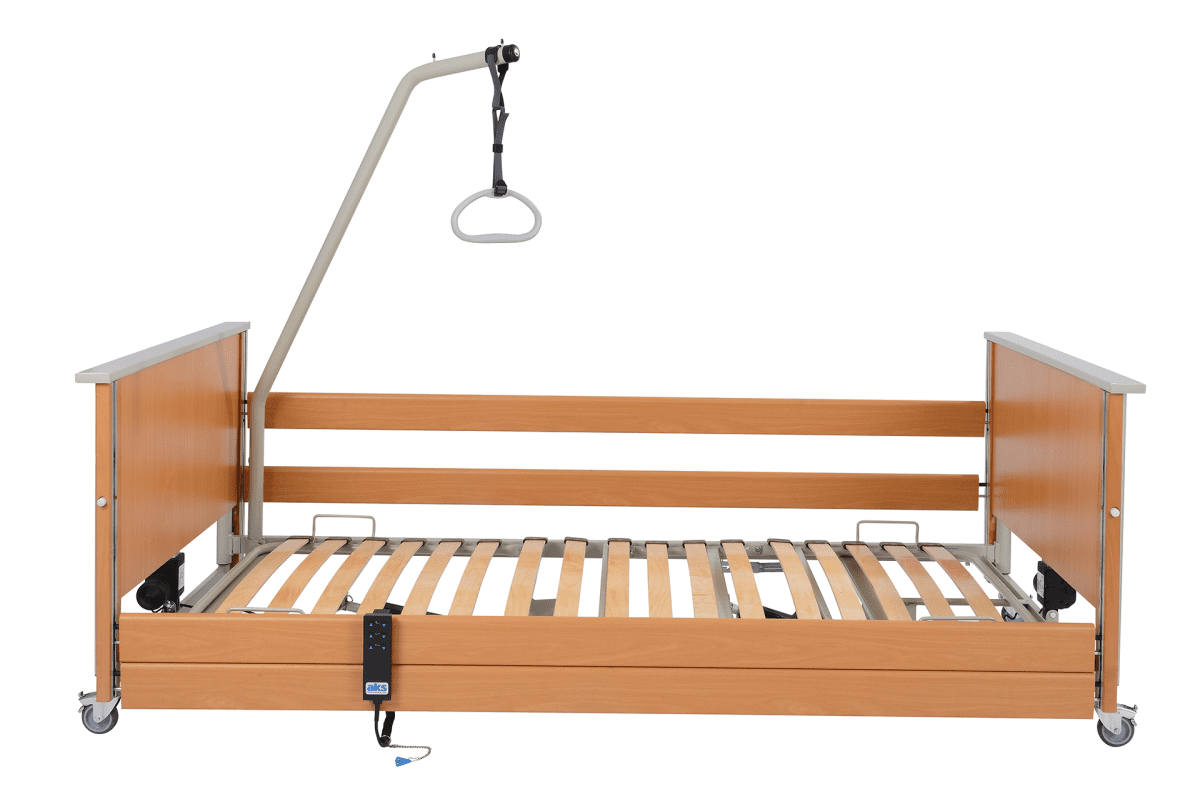 aks-Bett D4 LowEntry Holz-Liegefläche, seitliche Ansicht in unterer Stellung