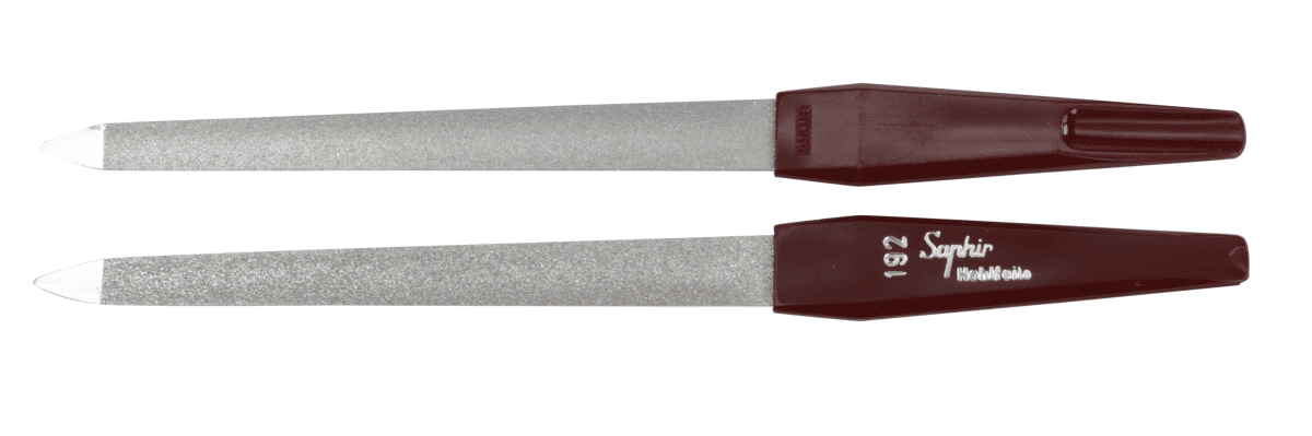 Saphir-Formfeile mit hohlem Blatt, 17cm spitz