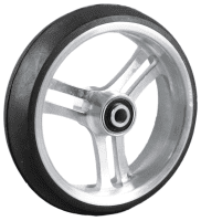 Rad mit 6-Speichen-Alu-Felge silber