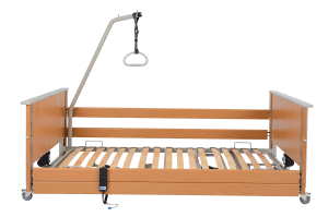 aks-Bett D4 LowEntry Holz-Liegefläche, seitliche Ansicht in unterer Stellung