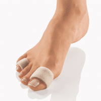 Bort PediSoft TexLine Druckschutz beige, um zwei Zehen gezogen