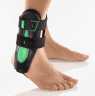 Sprunggelenkorthese Cellacare Malleo Akut Classic schwarz-grün